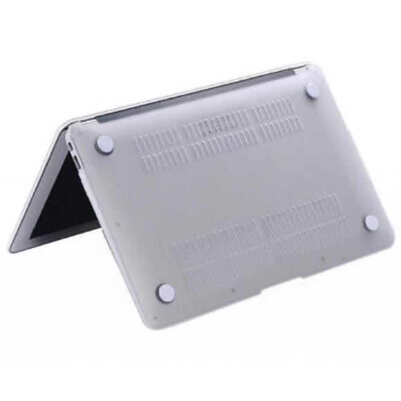 Mac Book Pro Retina 15” Hard Shell Case - Picture 3 of 7